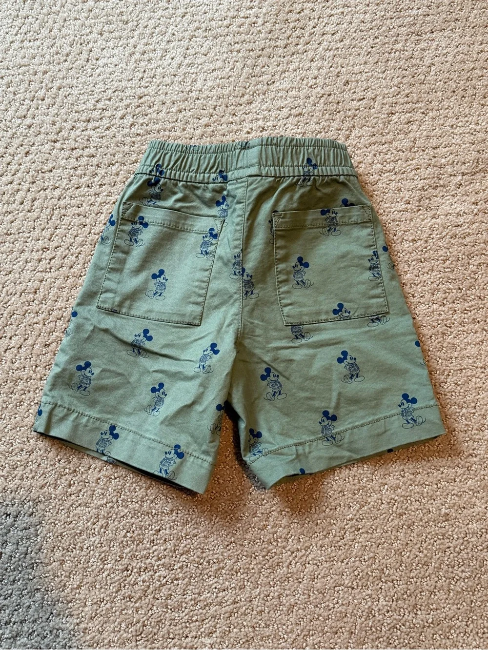 Never worn. Disney baby Gap boys shorts. Size 4